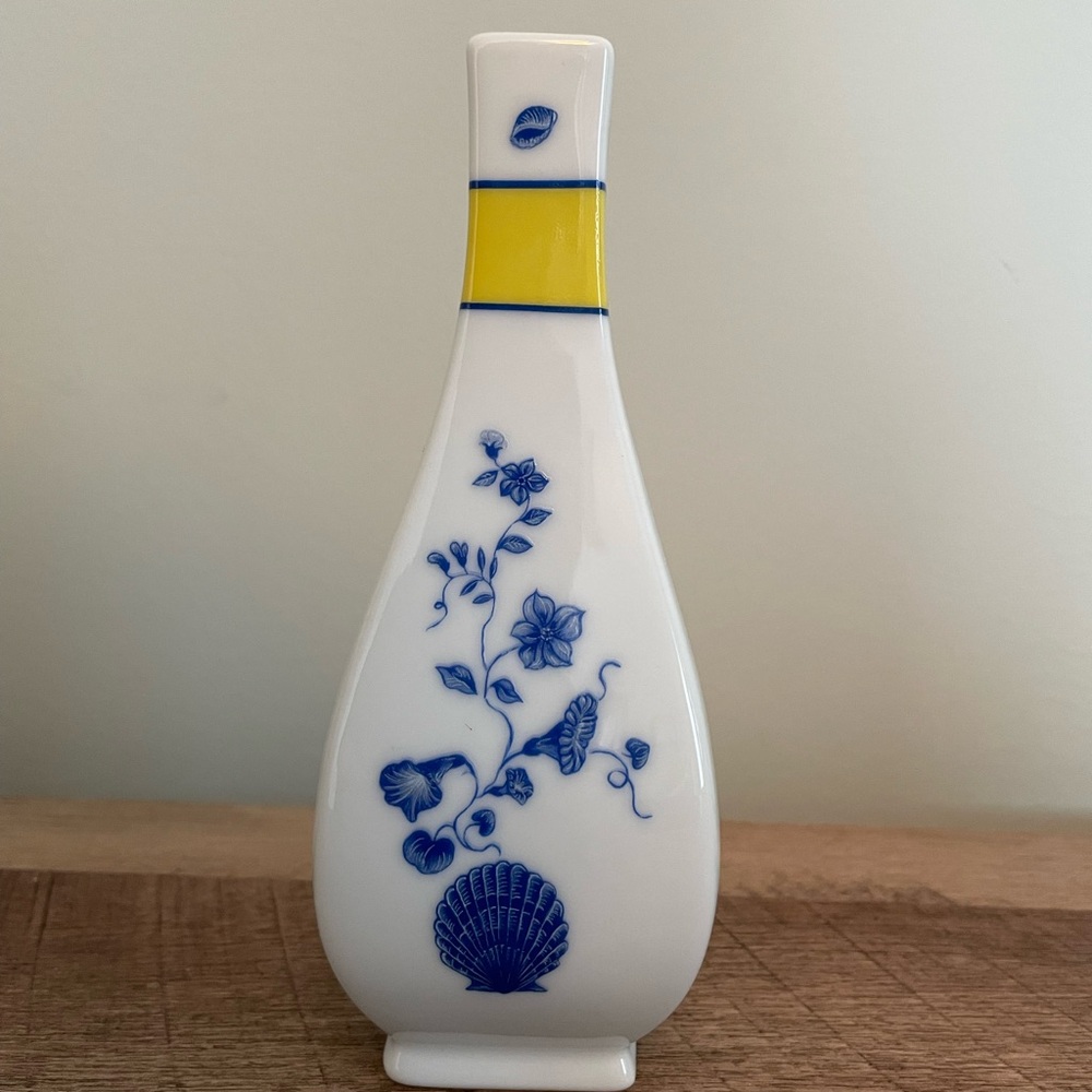 Lynn Chase Costa Azzurra bud vase